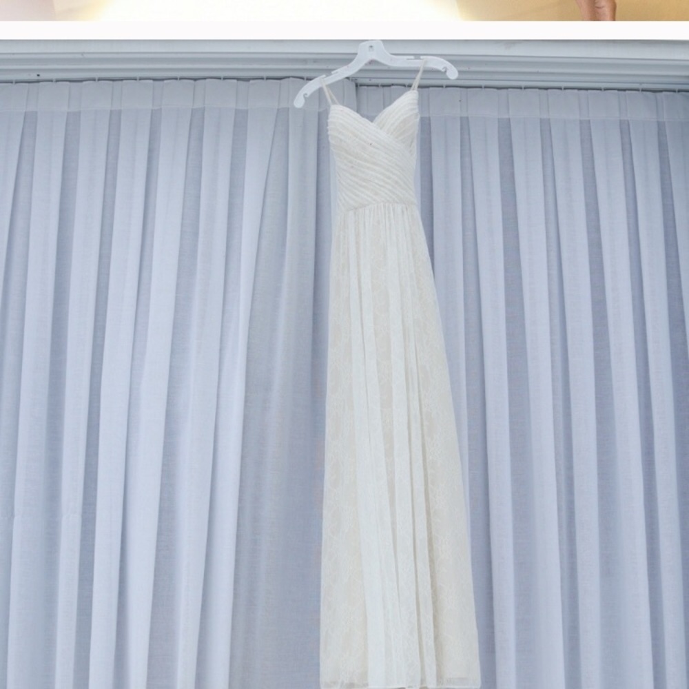 David’s bridal wedding dress